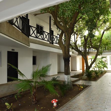 Hotel El Emigrante Puerto Colombia Luaran gambar