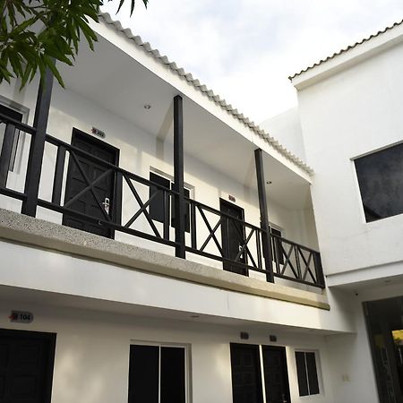 Hotel El Emigrante Puerto Colombia Luaran gambar