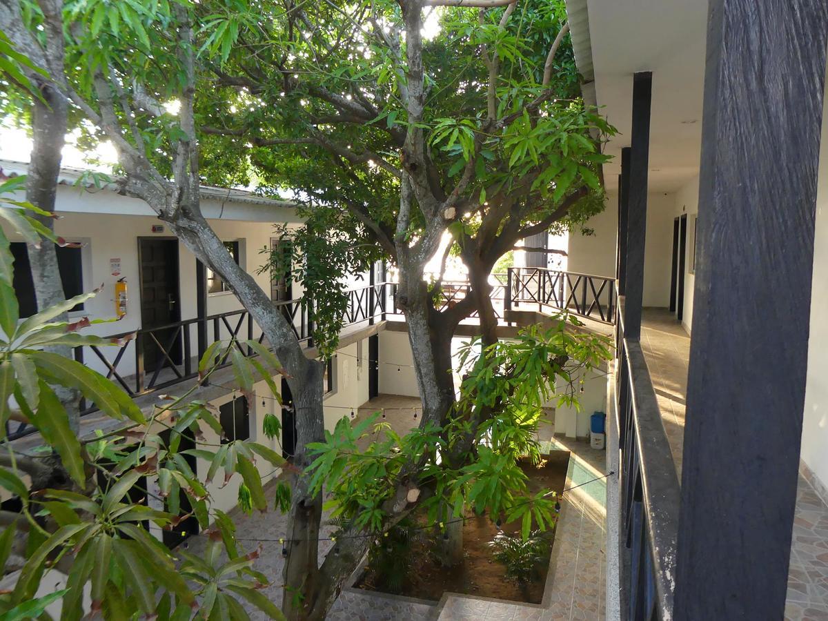Hotel El Emigrante Puerto Colombia Luaran gambar
